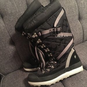 Coach winter boots